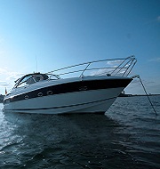 Noleggio imbarcazione in Toscana :: Bavaria 37 Sport HT